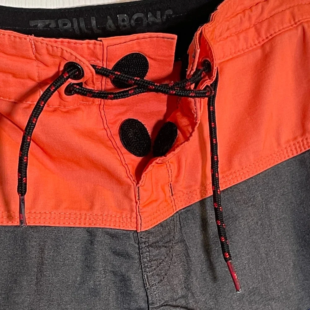 Billabong Lo Tides Mens Board Shorts Orange Black Tropical Palm M127FTLP Size 28
